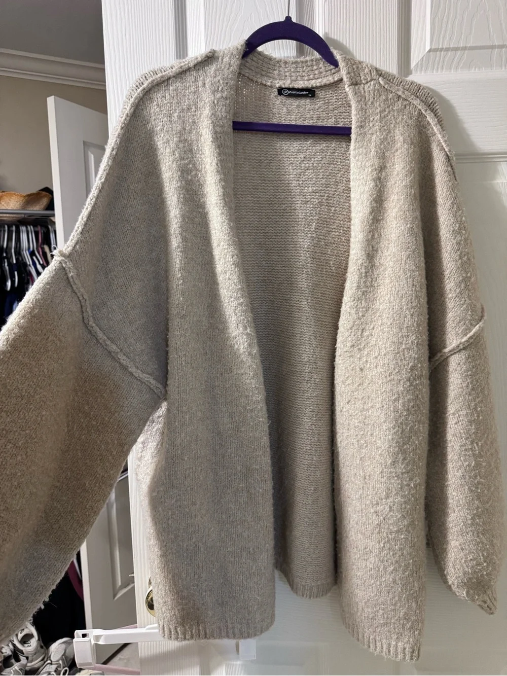 Open-Front Oversized Women's Cardigan in Light Taupe